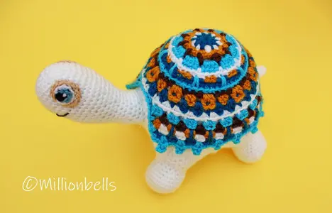 Amigurumi Magic Mandala Tortoise