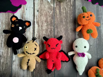 5IN1 Crochet Pattern Halloween, Halloween Amigurumi Crochet Pattern, Pumpkin, Voodoo Doll, Black cat, Baphomet, Ghostly Halloween