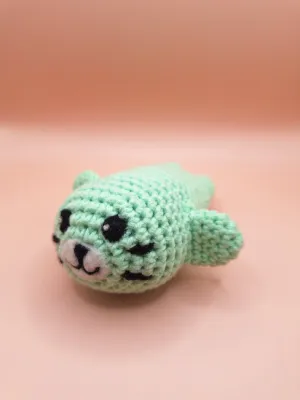 Baby seal amigurumi