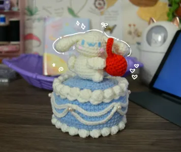 Cinnamoroll Cherry Cake