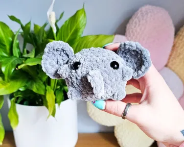 Elephant Stress Buddy (Low-Sew)