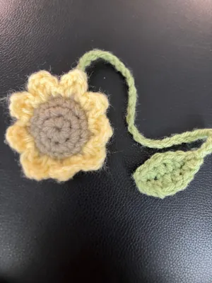 Summer sunflower keychain