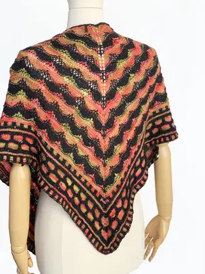 Heartbeat Shawl 2182