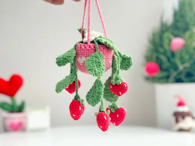 Strawberry Car Hanging Pattern, Plant Car Hanging Crochet Pattern, Valentine Crochet Pattern, Car Hanging Crochet Pattern