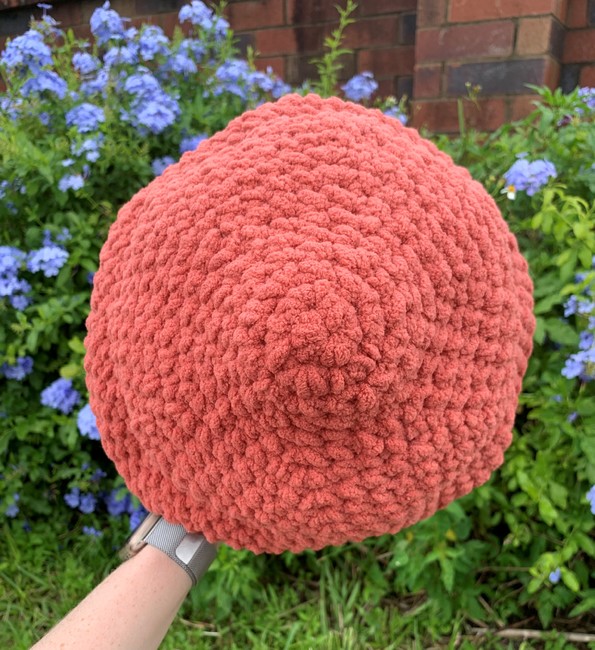 Giant Mushroom Pillow Crochet: Crochet pattern