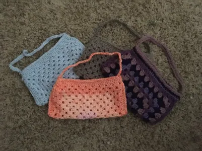 Granny square kid purse