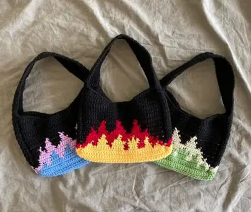 FLAMES SHOULDER BAG