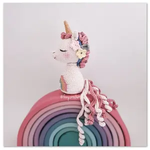 Una the rainbow unicorn