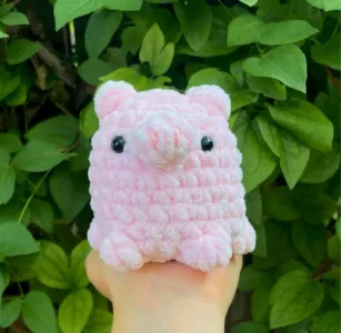 Free Chubby Pig Pattern- No sew