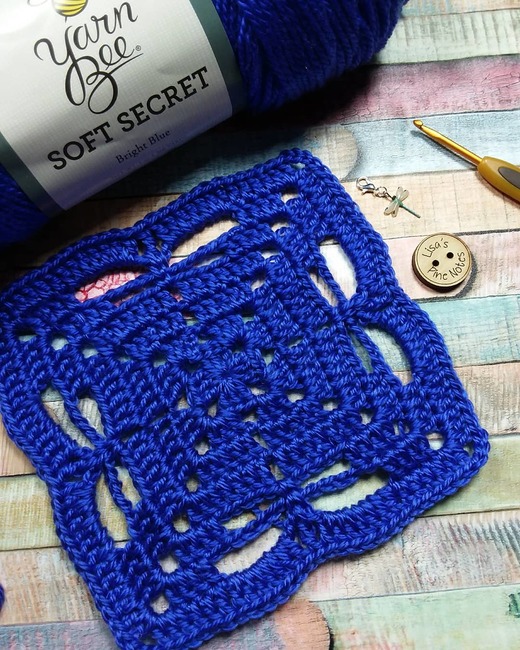 Crochet Tutorial: Dazzling Dragonfly Granny Square - YARNutopia & More  YARNutopia & More