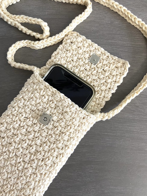 Buy Crochet Phone Bag, Phone Case, Phone Holder, Beige Crossbody Phone Bag,  Crossbody Phone Purse, Crochet Mini Bag, Small Crossbodybag Handmade Online  in India - Etsy