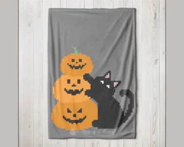 Pumpkins and Purrs Halloween Cat C2C Blanket