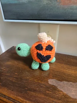 Frankie the Spooky Pumpkin Turtle