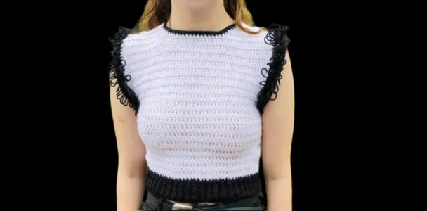 LOOPY CROCHET TOP