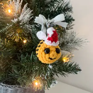 Christmas Bee Decoration