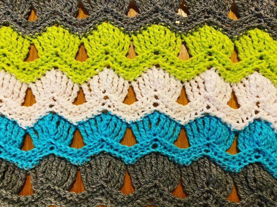 RIPPLE FAN CROCHET BLANKET Crochet pattern Ribblr