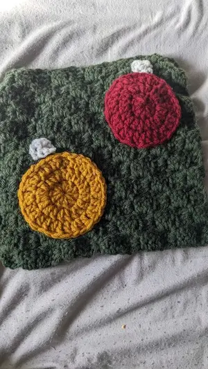 Holiday Ornament Afghan Square