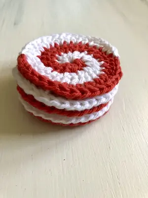 Peppermint Swirl Facial Rounds