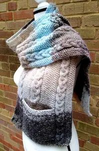 Braids & Pockets Scarf