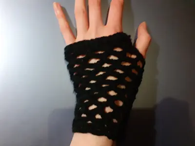 Fishnet fingerless gloves