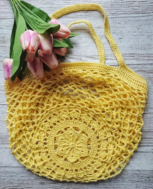 FREE Sakura Market Bag Crochet pattern Ribblr