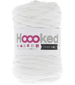 3.5oz Bulky Wool 115yd Craft Roving Yarn by K+C