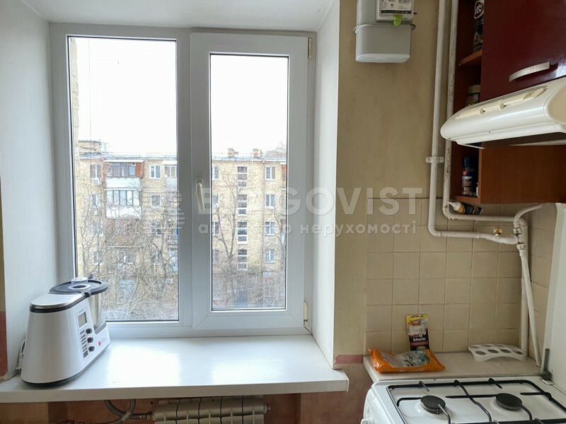 Квартира богдана титомира