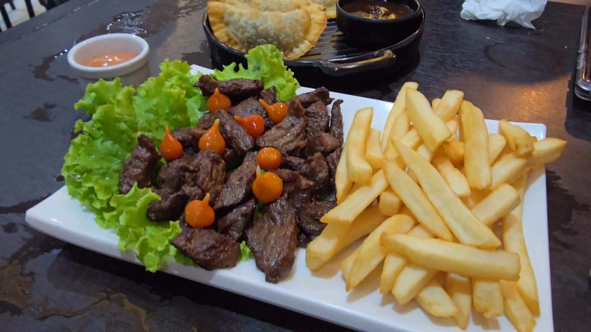 Arya Restobar