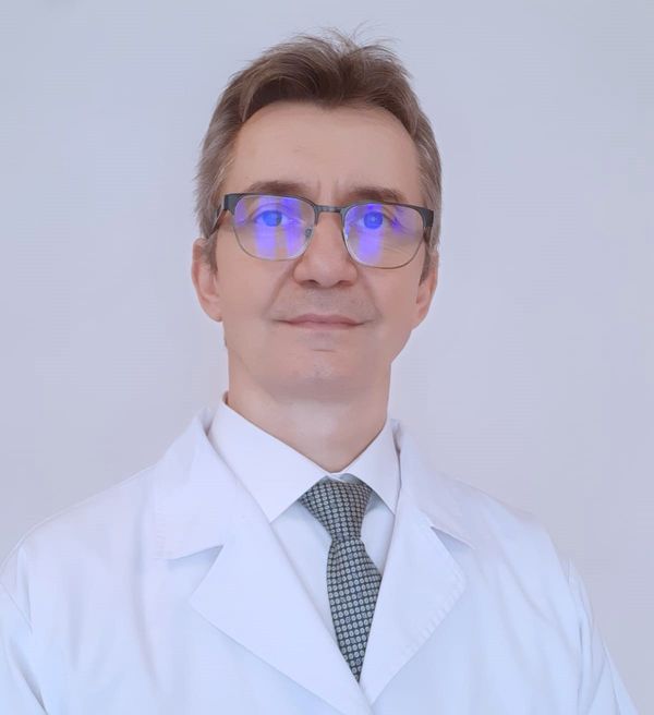 Dr. Sebastian Ralea