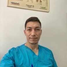 Dr. Genghiz Mustafa Dr. Genghiz Mustafa — consultație medicală online pe Ringdoc