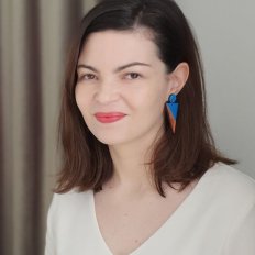 Psih. Emilia Vereșezan Psih. Emilia Vereșezan — consultație medicală online pe Ringdoc