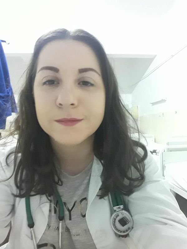 Dr. Madalina Arina Blinda