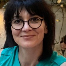 Dr. Mirela Iuliana Sandru Coman Dr. Mirela Iuliana Sandru Coman — consultație medicală online pe Ringdoc