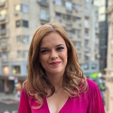 Asist. Univ. Dr. Andreea Stoenescu — online medical consultation on Ringdoc