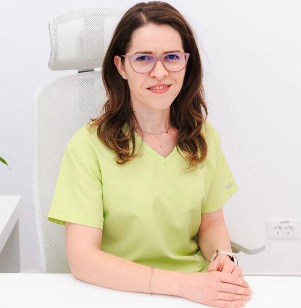 Dr. Monica Cornelia Pintican