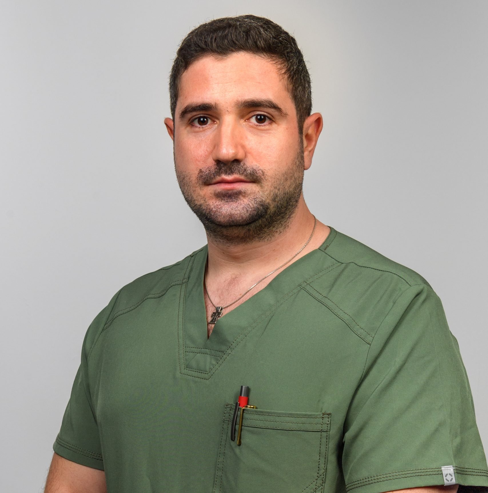 Dr. Dragos Mihai Ghita Dr. Dragos Mihai Ghita