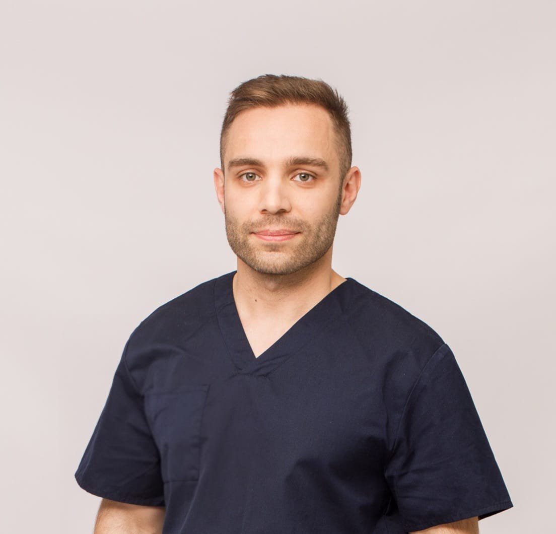 Dr. Marius Stefan Dr. Marius Stefan