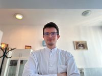 Dr. Radu Nicolae Damian — consultație medicală online pe Ringdoc
