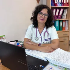 Sef Lucr. Dr. Andreea Cristina Stoian — consultație medicală online pe Ringdoc