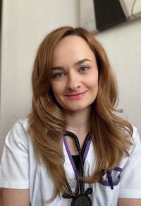 Dr. Andra Patricia Stanciu, Rheumatology — online medical consultation on Ringdoc