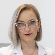 Dr. Laura Mihaela Dospinescu Dr. Laura Mihaela Dospinescu — online medical consultation on Ringdoc
