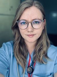 Dr. Loredana Nămuleac, Pediatrics — online medical consultation on Ringdoc