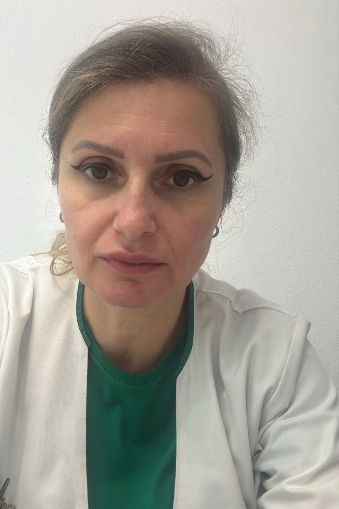 Dr. Sbora Angelica Lavinia, Medicina de familie — consultație medicală online pe Ringdoc
