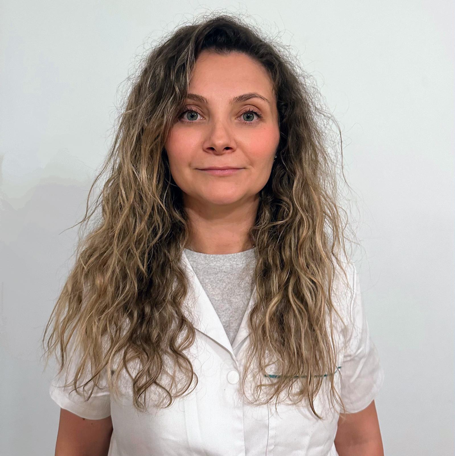 Dr. Mihaela Militeiov