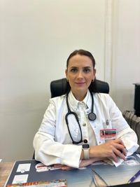 Dr. Mihaela Cuzub — consultație medicală online pe Ringdoc