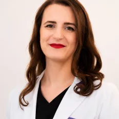 Dr. Krisztina Maria Feher — consultație medicală online pe Ringdoc