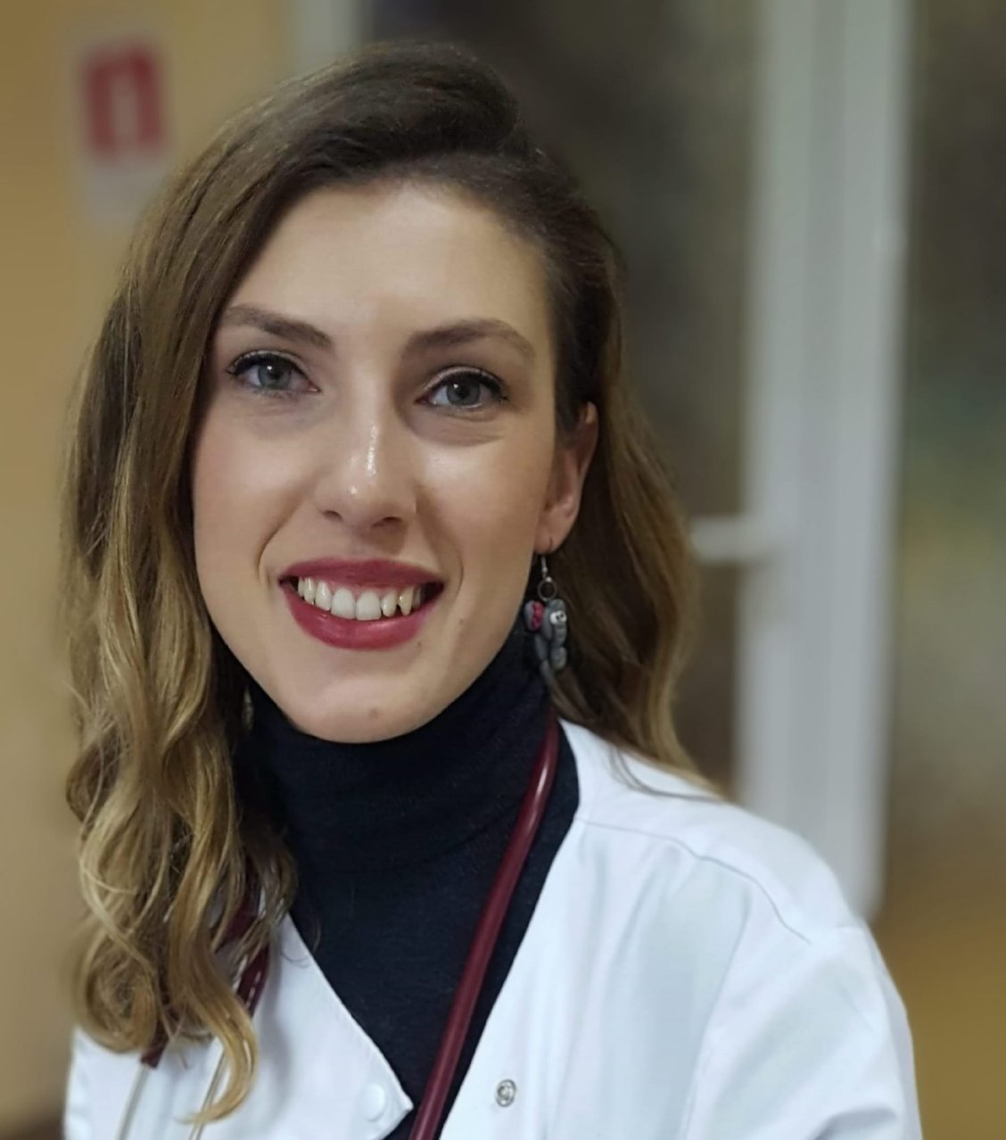 Dr. Lavinia Rusu, Reumatologie — consultație medicală online pe Ringdoc