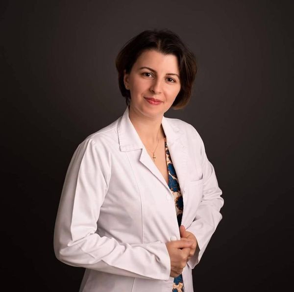 Dr. Cristina  Viorela Toader