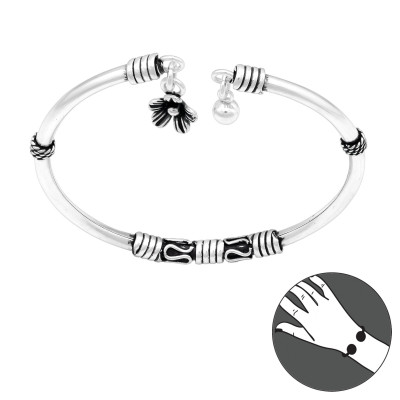 Silver Flower Bangle