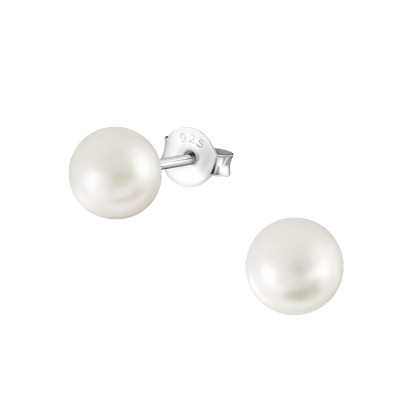 Glass Pearl 6mm Ear Studs